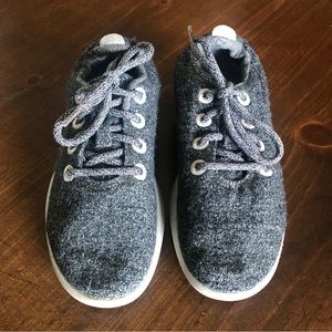 Allbirds Wool Runners. Charcoal. Size women’s 7.